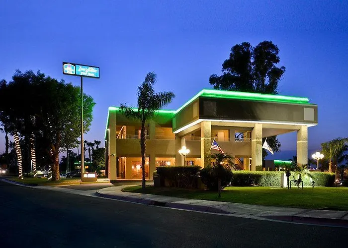 Hotel Western Mall Hotel&suites 3*