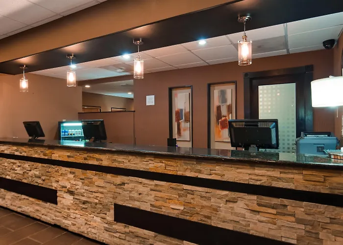 Western Mall Hotel&suites
