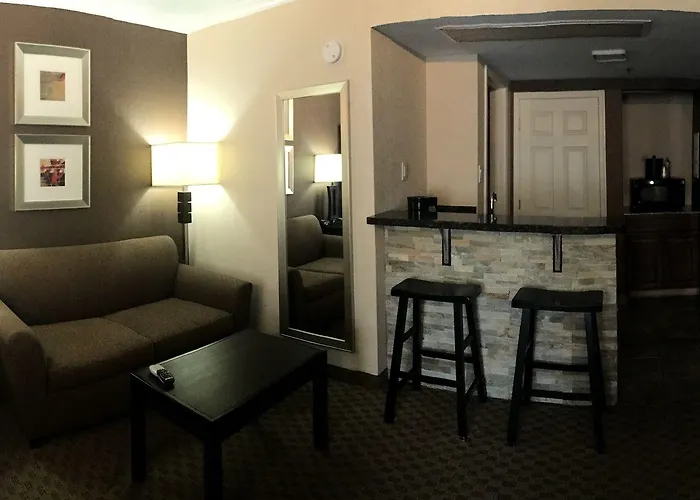 Hotel Western Mall Hotel&suites 3*
