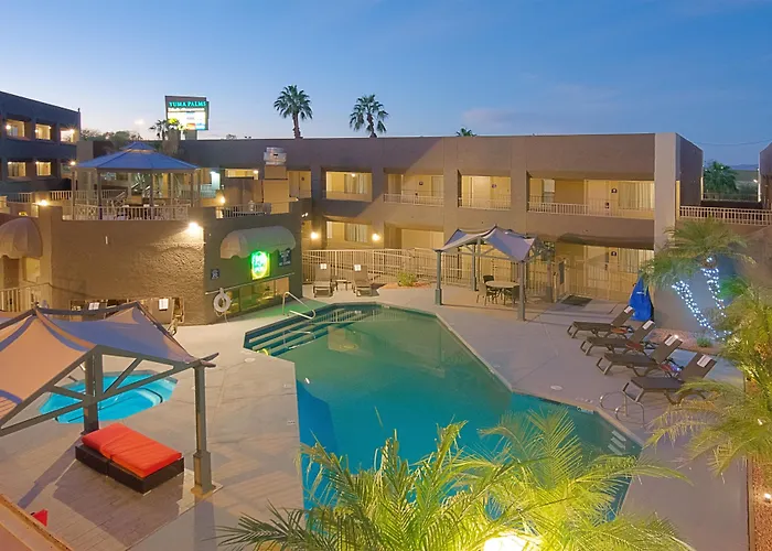 Hotel Western Mall Hotel&suites 3*