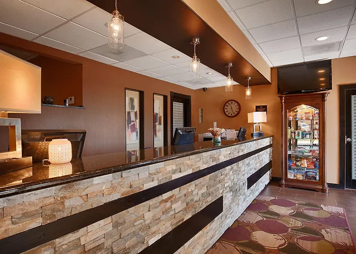 Western Mall Hotel&suites Hotel 3*