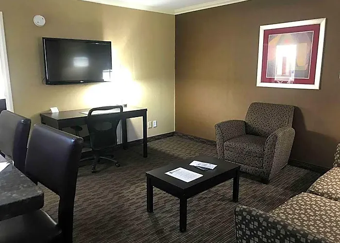 Hotel Western Mall Hotel&suites 3*