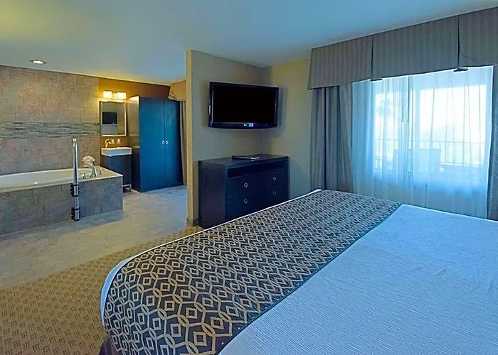 Hotel Western Mall Hotel&suites 3*